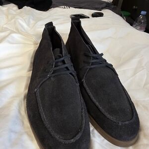 Massimo Dutti Black Suede Chukka Boots with Brown Sole